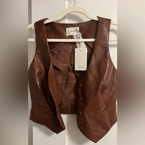 Wilfred Size 4 Brown leather Vest - NWT